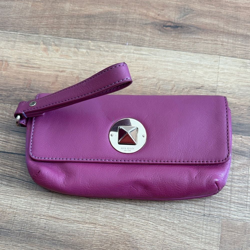 kate spade wristlet